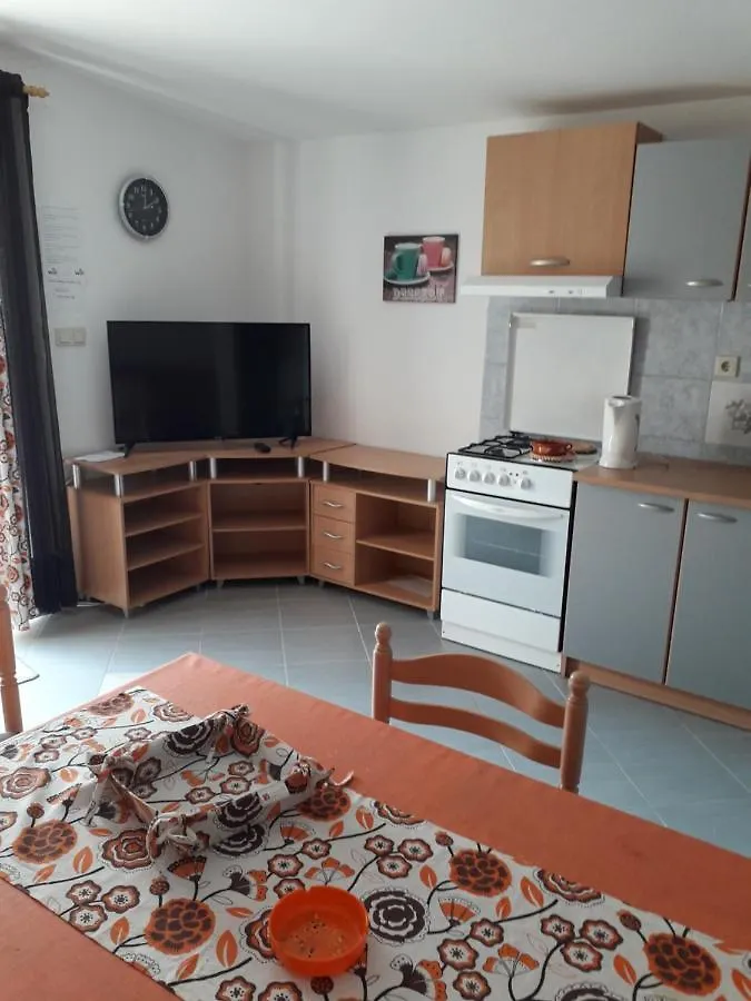 Apartments Lidija Pag Town
